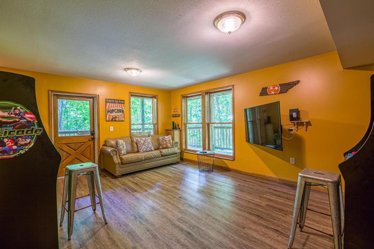 North Ridge Place Brand New Log Cabin With Hot Tub Great Location Sevierville Exteriör bild
