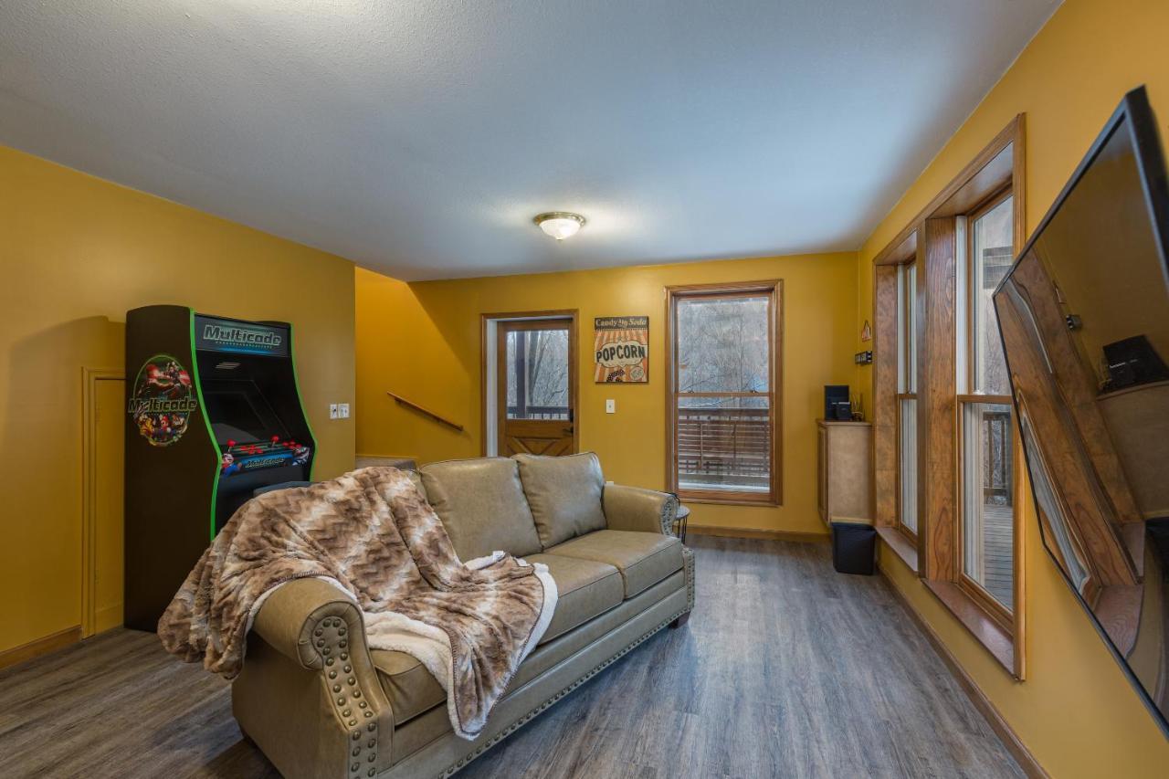 North Ridge Place Brand New Log Cabin With Hot Tub Great Location Sevierville Exteriör bild